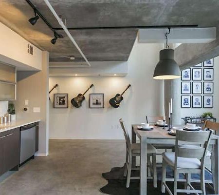 Luxe + Modern Johnny Cash Inspired Executive Condo Nashville Exterior foto